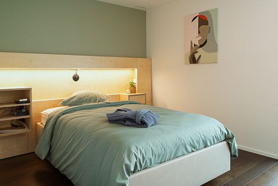 manuit aucentre lit